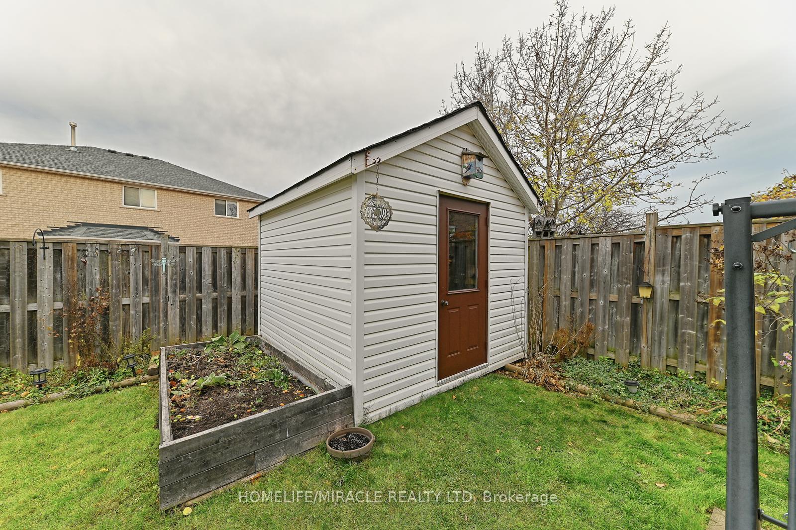 Photo 34 of 82 Stephanie Lane, Barrie, Painswick South — HOMEH