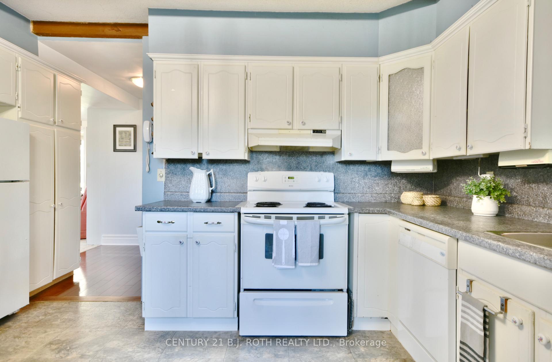 Photo 9 of 6985 27/28 Sd Rd, Clearview, Rural Clearview — HOMEH