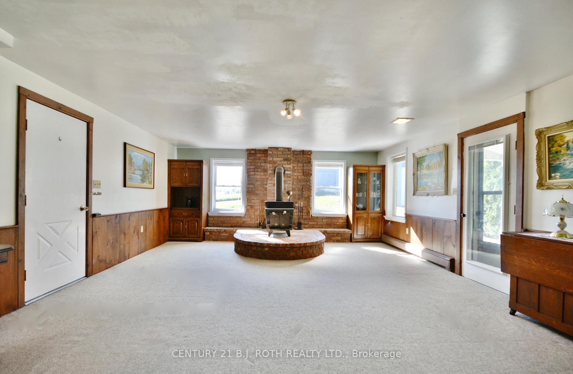 Photo 7 of 6985 27/28 Sd Rd, Clearview, Rural Clearview — HOMEH