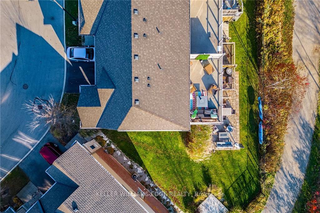 Photo 17 of 61 Southshore Crescent, Hamilton, Stoney Creek — HOMEH