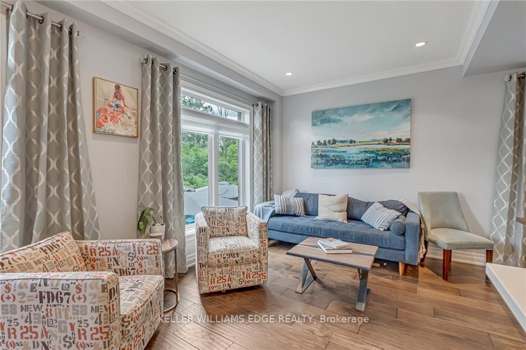 Photo 6 of 61 Southshore Crescent, Hamilton, Stoney Creek — HOMEH