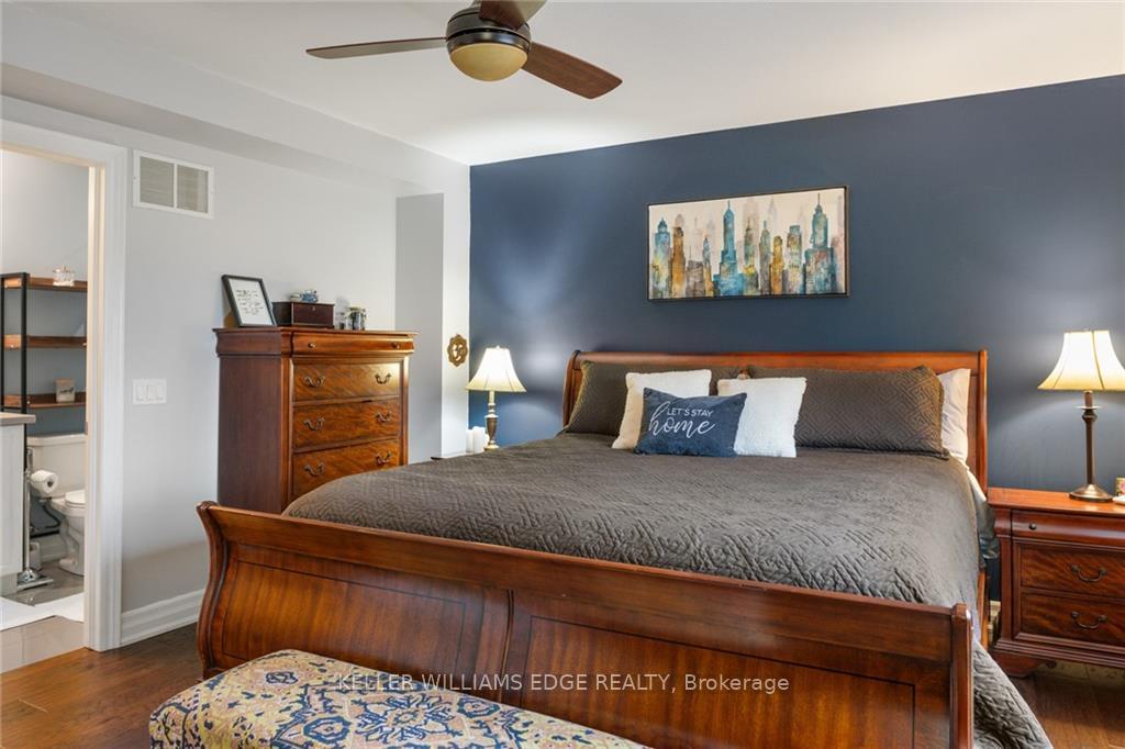 Photo 12 of 61 Southshore Crescent, Hamilton, Stoney Creek — HOMEH