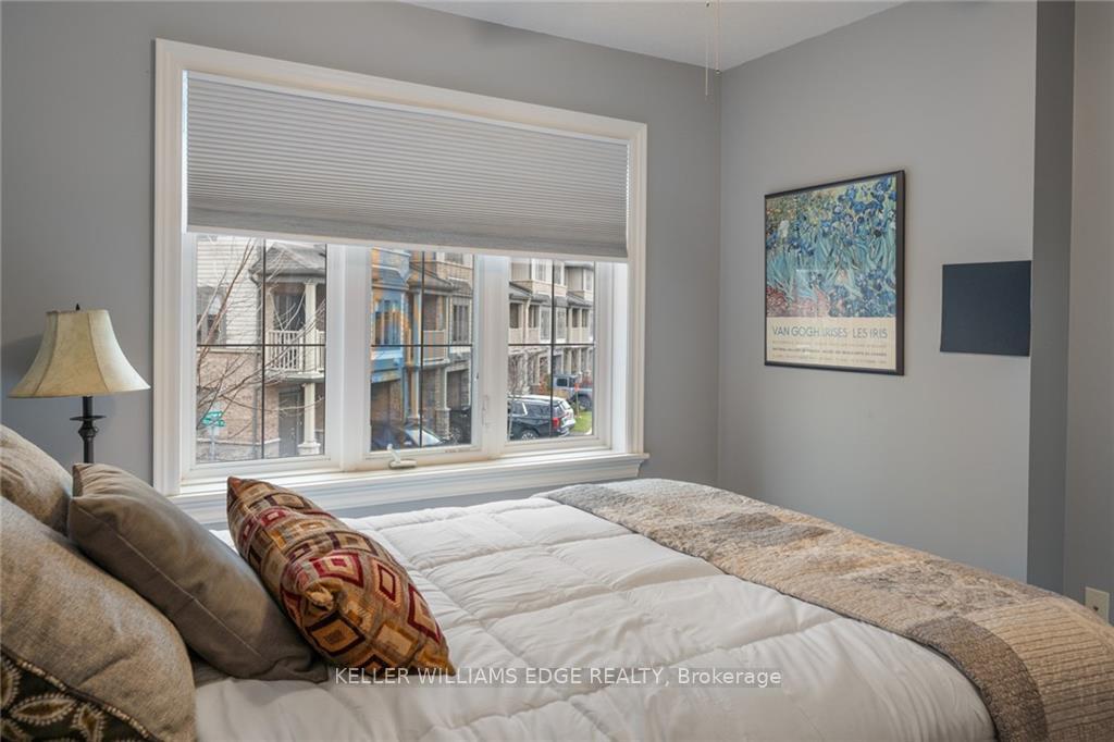 Photo 28 of 61 Southshore Crescent, Hamilton, Stoney Creek — HOMEH