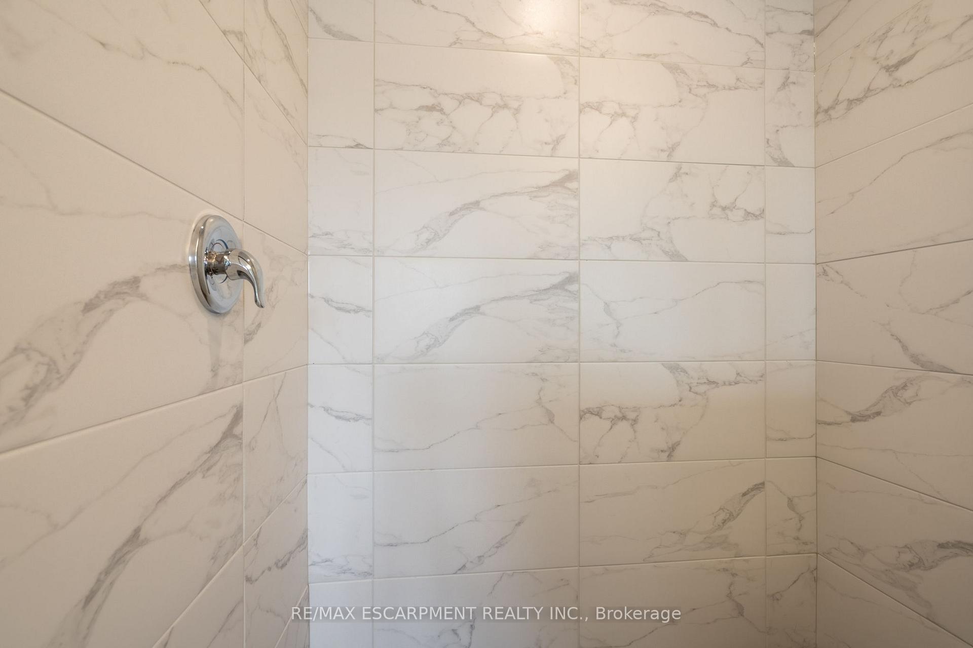 Photo 30 of 126 Picardy Drive, Hamilton, Stoney Creek Mountain — HOMEH