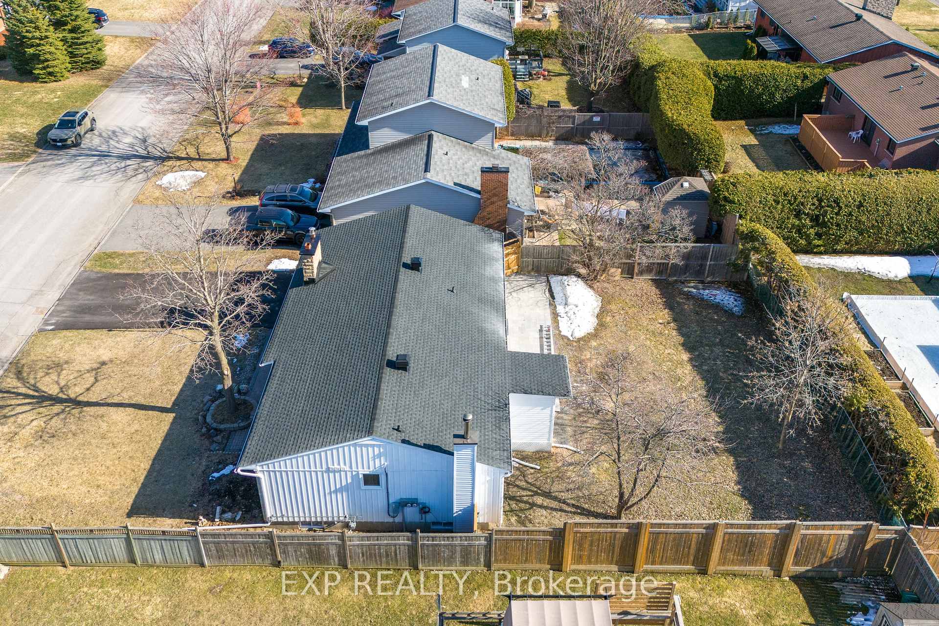 Photo 6 of 12 Barrhaven Crescent, Ottawa, Barrhaven - Pheasant Run — HOMEH