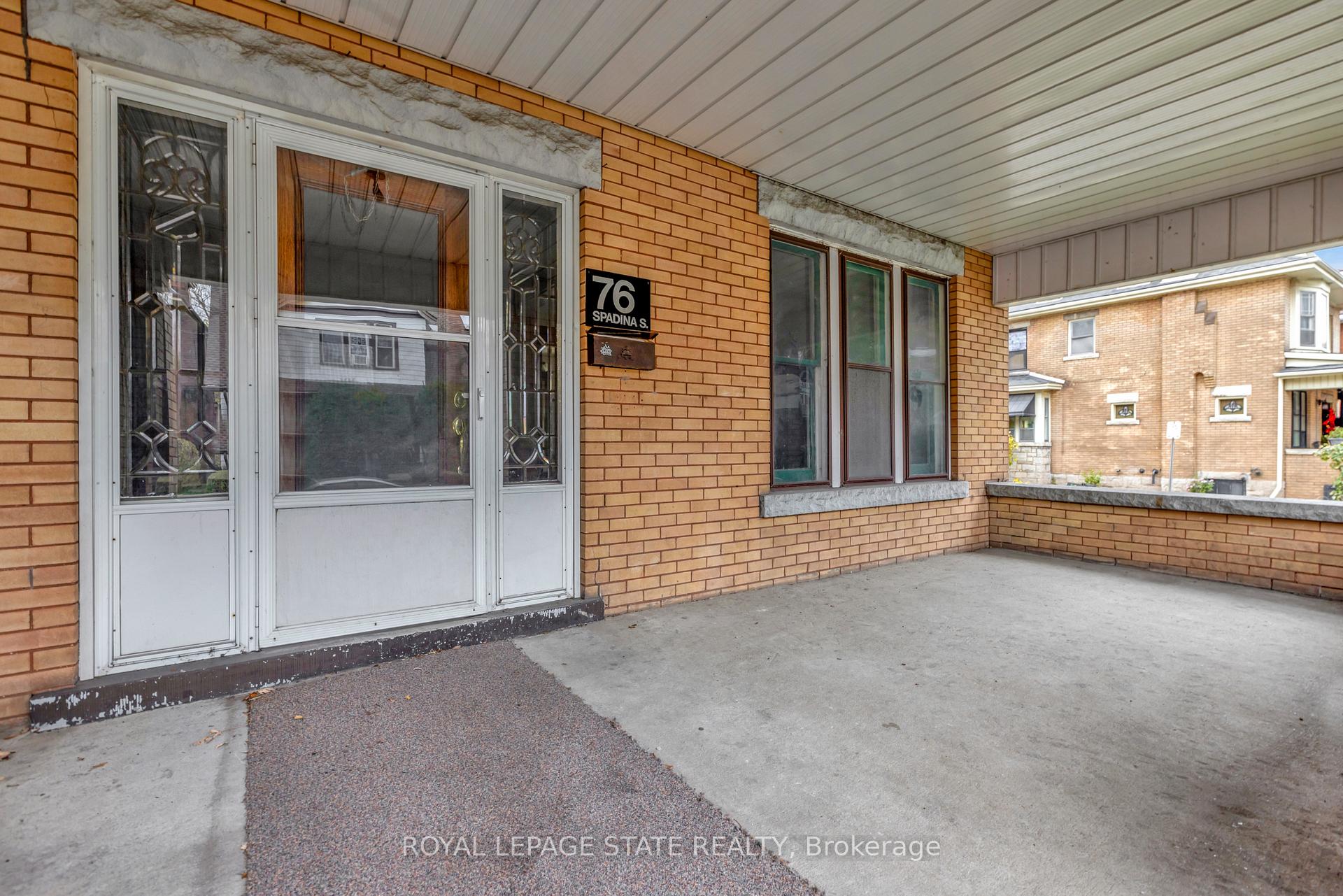 Photo 16 of 76 Spadina Avenue S, Hamilton, Gibson — HOMEH