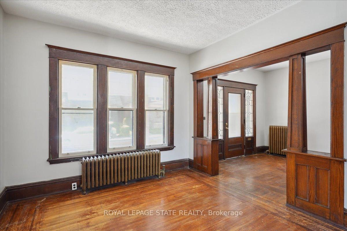 Photo 11 of 76 Spadina Avenue S, Hamilton, Gibson — HOMEH