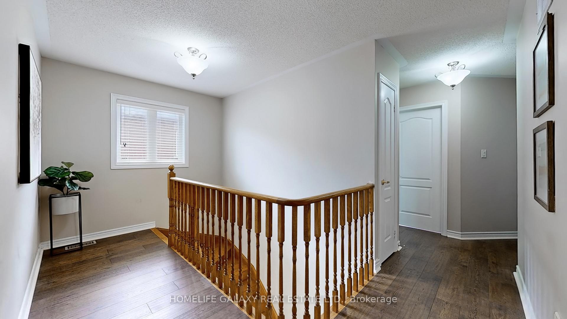 Photo 13 of 114 Goldenwood Crescent, Markham, Greensborough — HOMEH