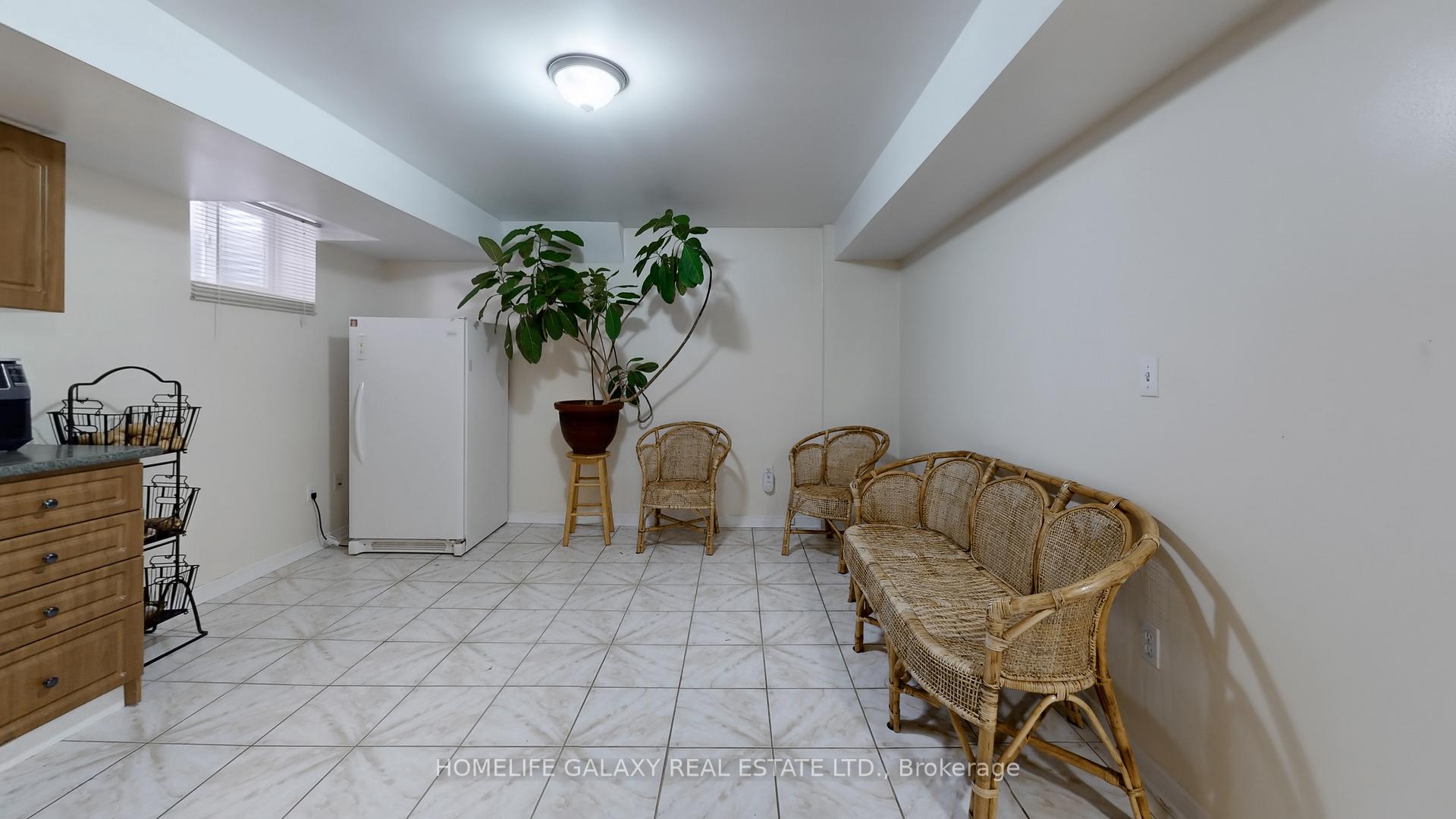 Photo 22 of 114 Goldenwood Crescent, Markham, Greensborough — HOMEH