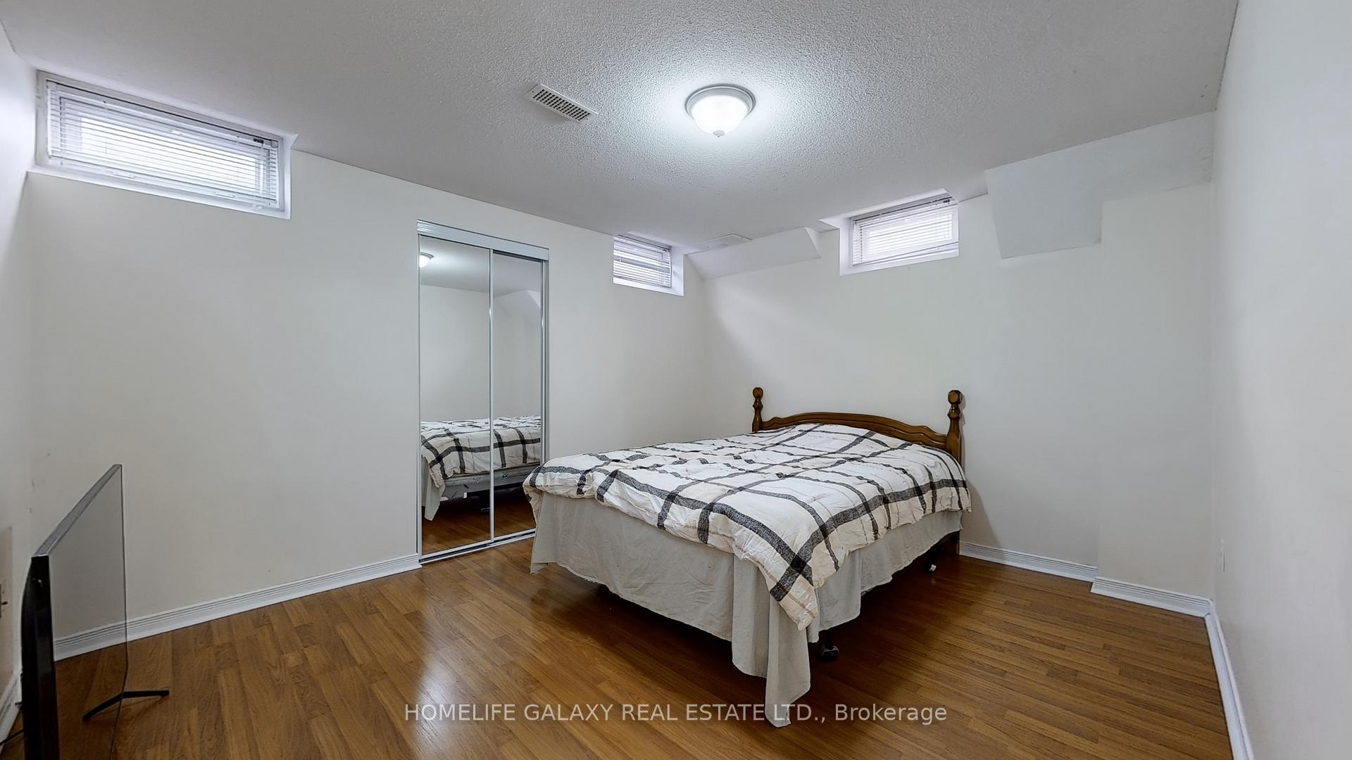 Photo 20 of 114 Goldenwood Crescent, Markham, Greensborough — HOMEH