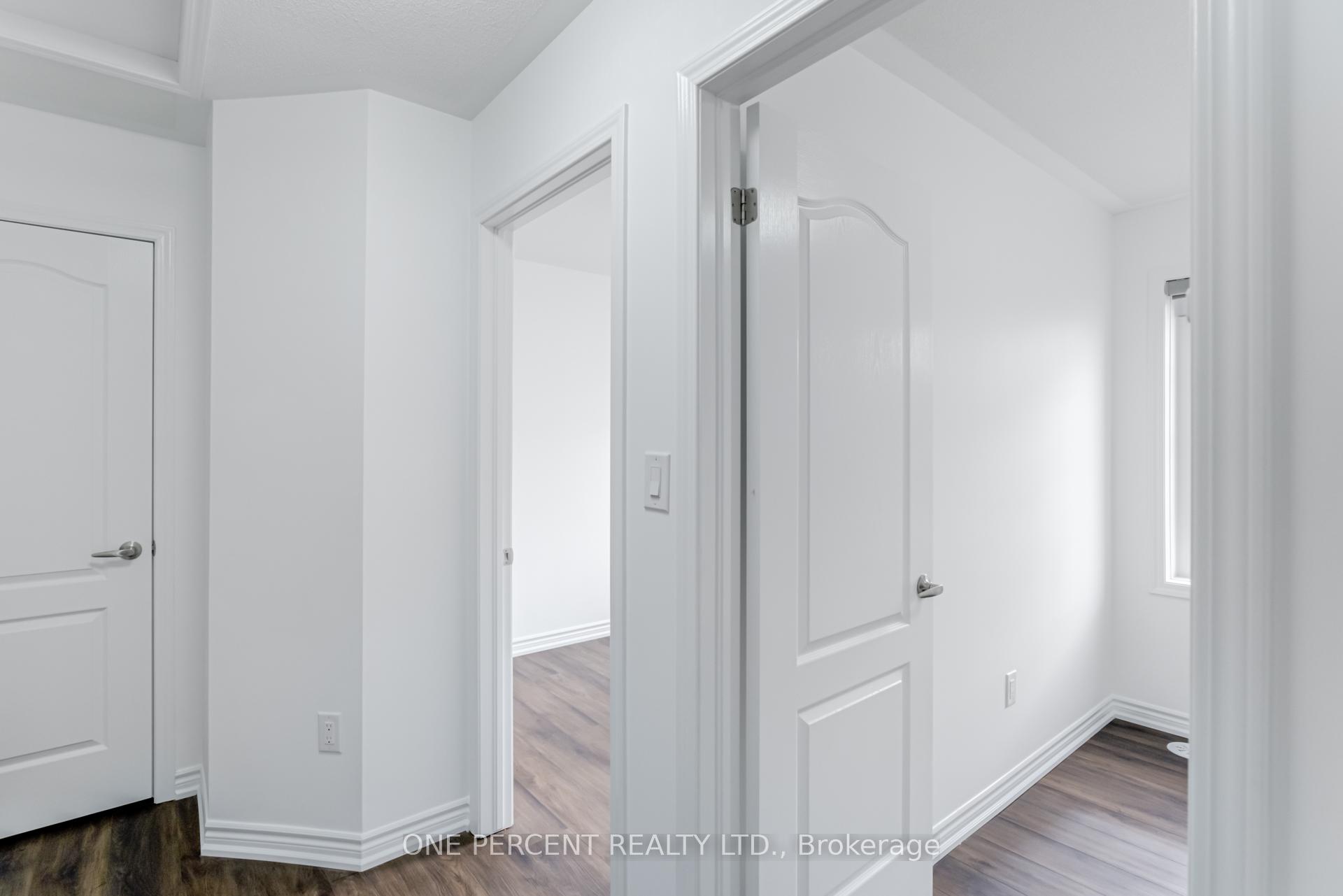 Photo 19 of 1086 Silk Street, Pickering, Rural Pickering — HOMEH