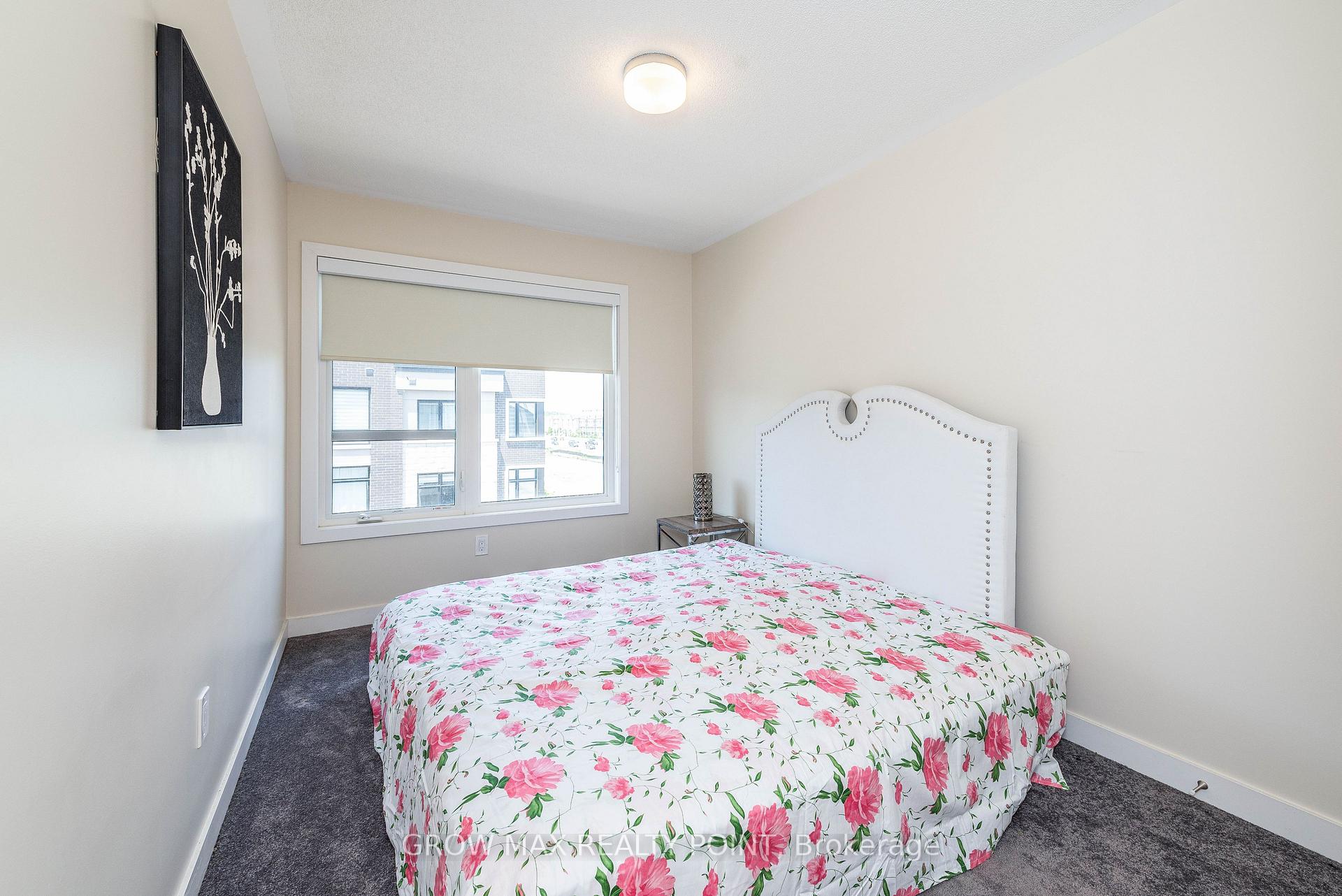 Photo 13 of 2527 Castlegate Crossing, Pickering, Duffin Heights — HOMEH