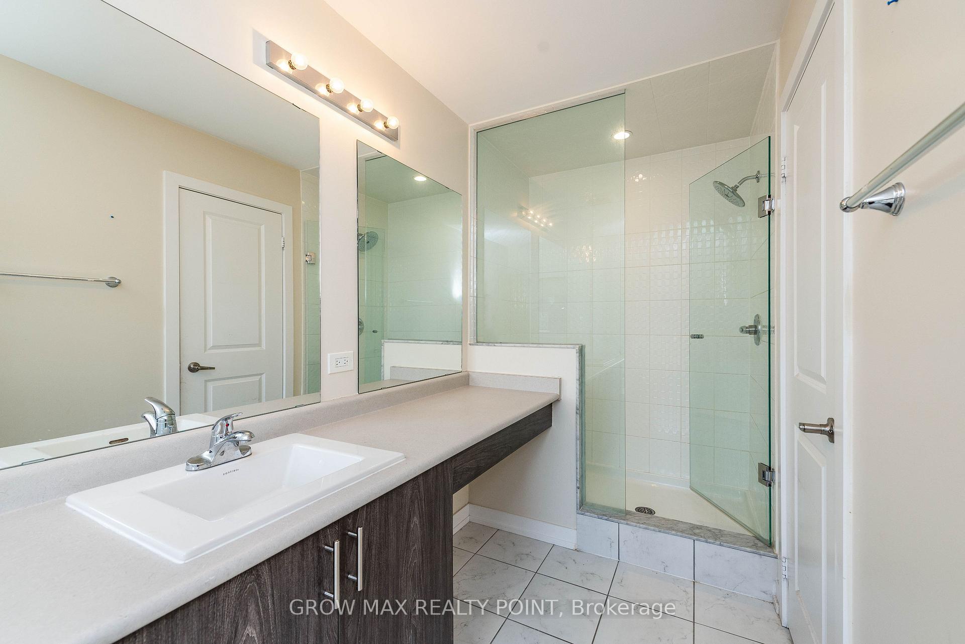 Photo 32 of 2527 Castlegate Crossing, Pickering, Duffin Heights — HOMEH