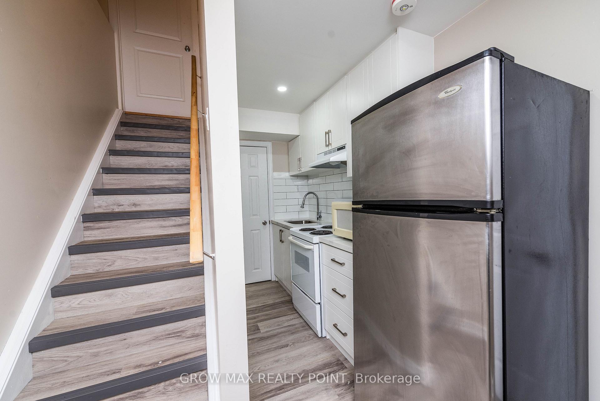 Photo 28 of 2527 Castlegate Crossing, Pickering, Duffin Heights — HOMEH