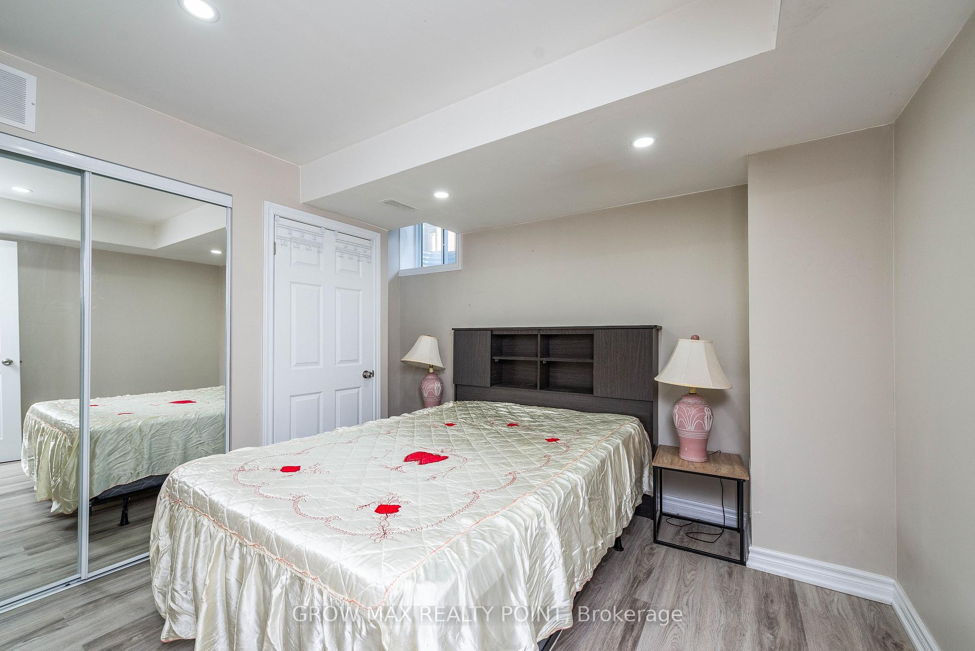 Photo 23 of 2527 Castlegate Crossing, Pickering, Duffin Heights — HOMEH