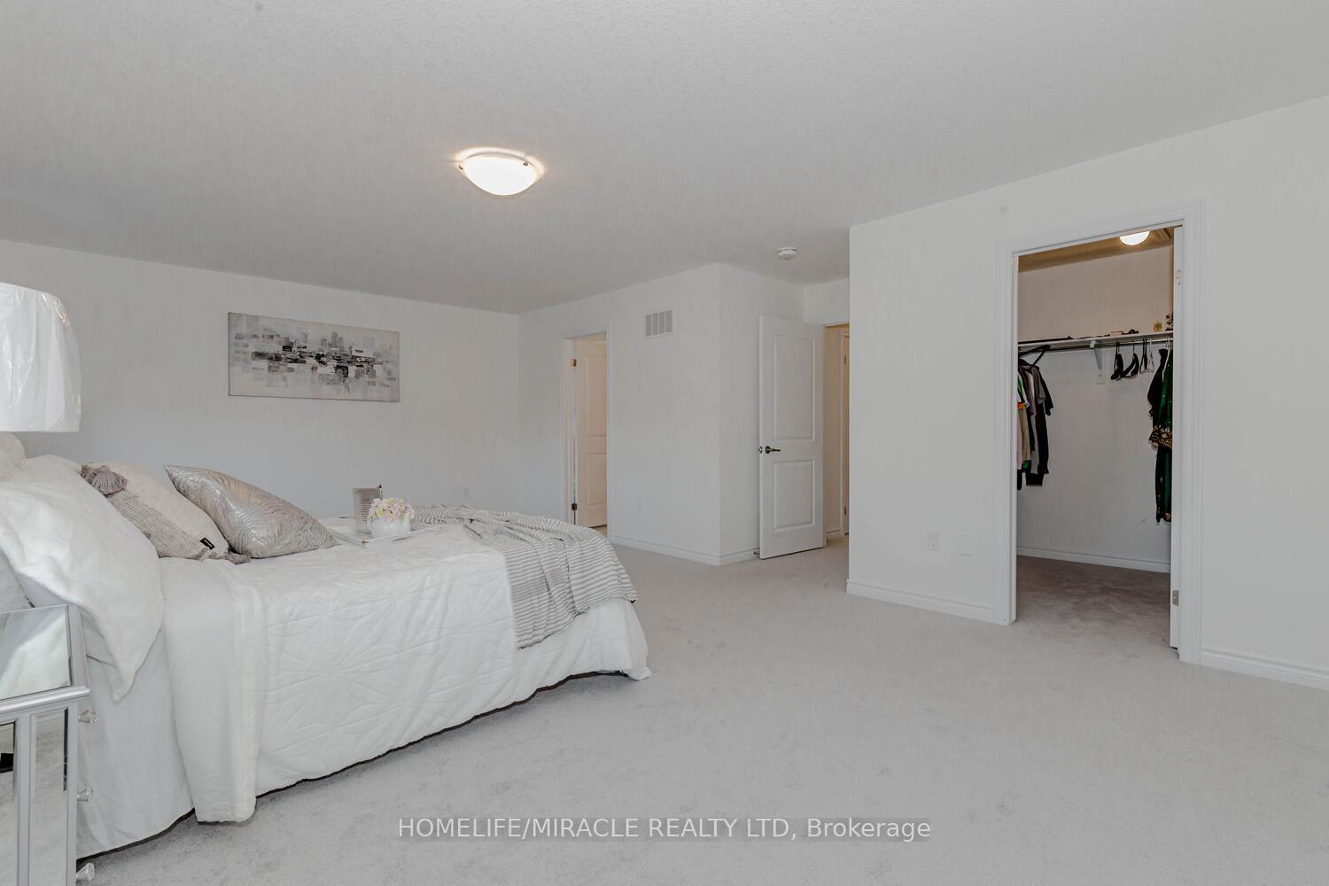 Photo 15 of 31 Hitchman Street, Brant, Paris — HOMEH
