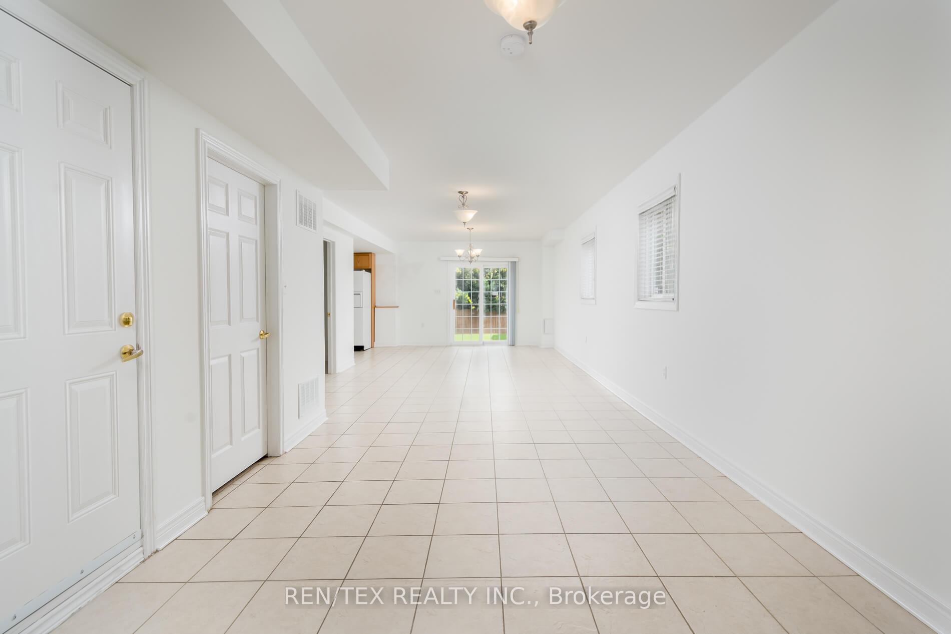 Photo 6 of 105 Eastbrook Way, Brampton, Bram East — HOMEH