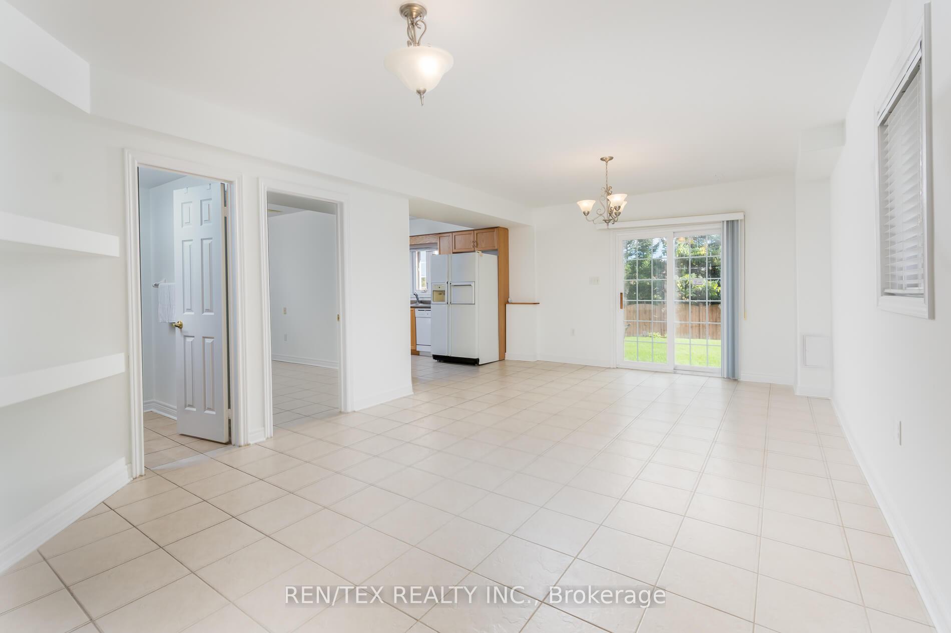 Photo 11 of 105 Eastbrook Way, Brampton, Bram East — HOMEH