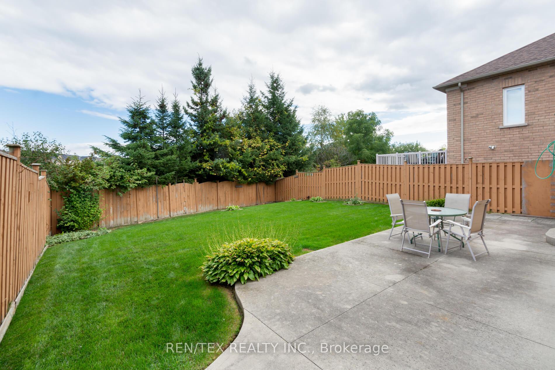 Photo 15 of 105 Eastbrook Way, Brampton, Bram East — HOMEH