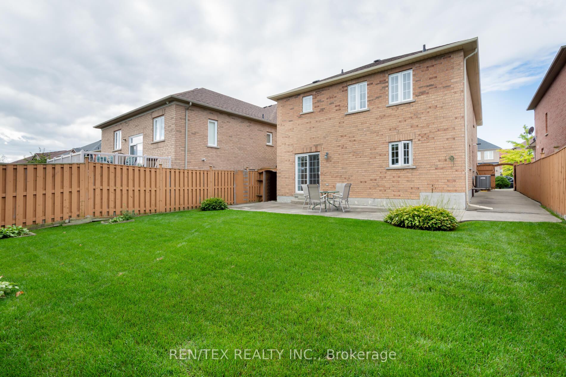 Photo 17 of 105 Eastbrook Way, Brampton, Bram East — HOMEH