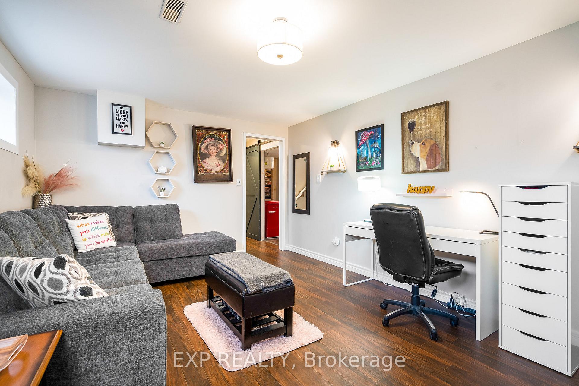 Photo 19 of 38 Centennial Avenue, Springwater, Elmvale — HOMEH