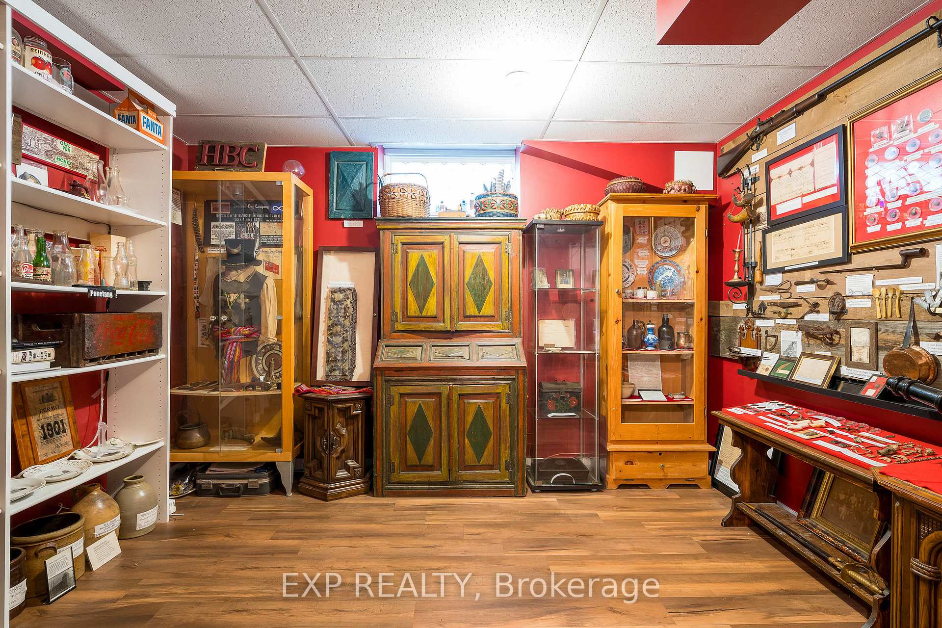 Photo 23 of 38 Centennial Avenue, Springwater, Elmvale — HOMEH