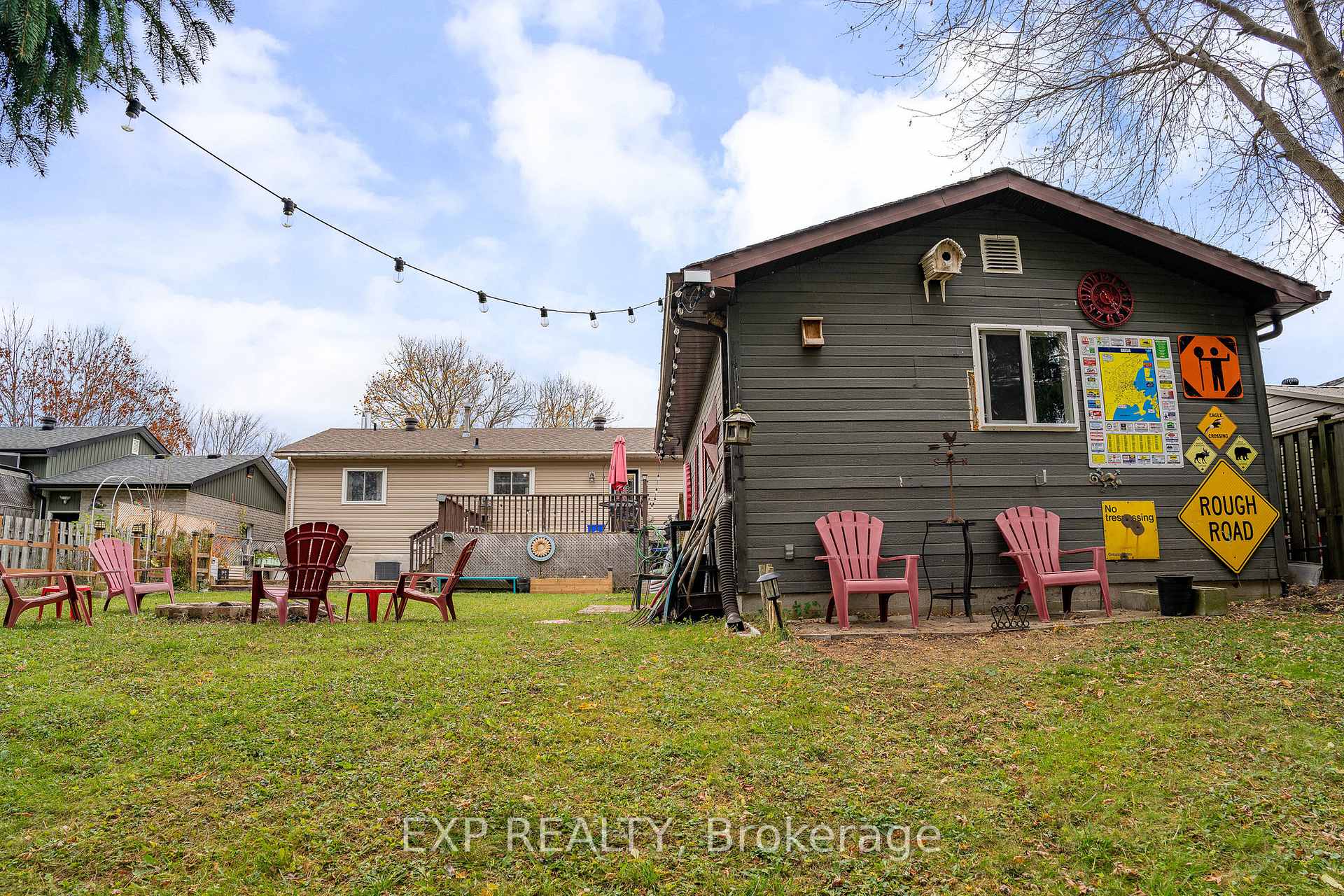 Photo 26 of 38 Centennial Avenue, Springwater, Elmvale — HOMEH