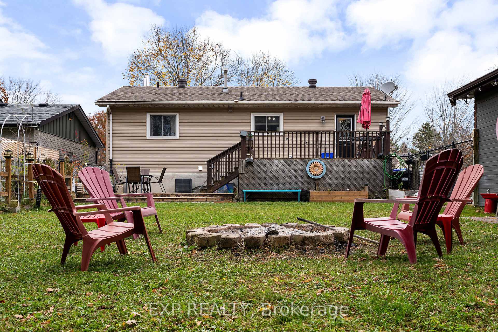 Photo 29 of 38 Centennial Avenue, Springwater, Elmvale — HOMEH