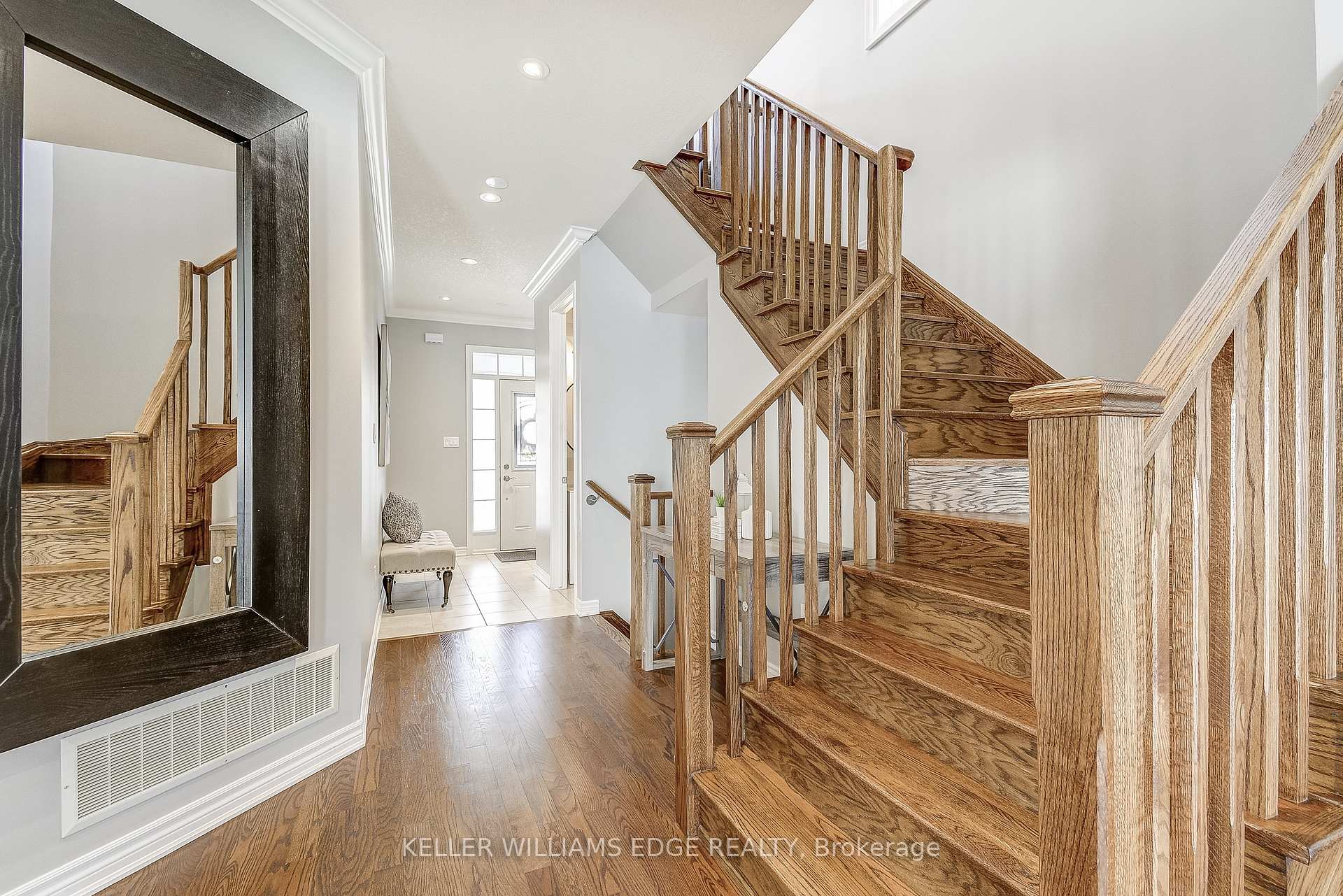 Photo 11 of 280 Fellowes Crescent, Hamilton, Waterdown — HOMEH