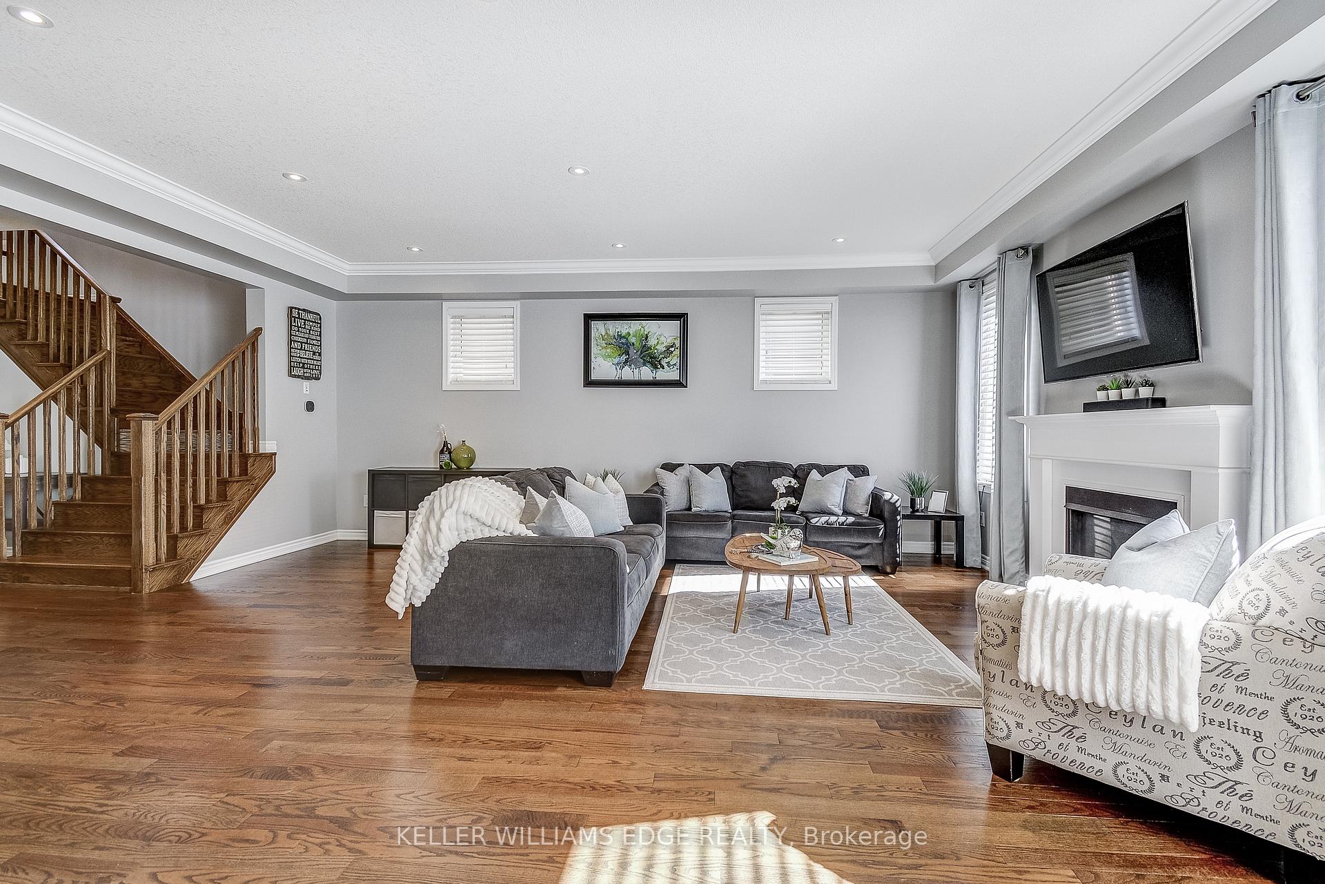 Photo 18 of 280 Fellowes Crescent, Hamilton, Waterdown — HOMEH