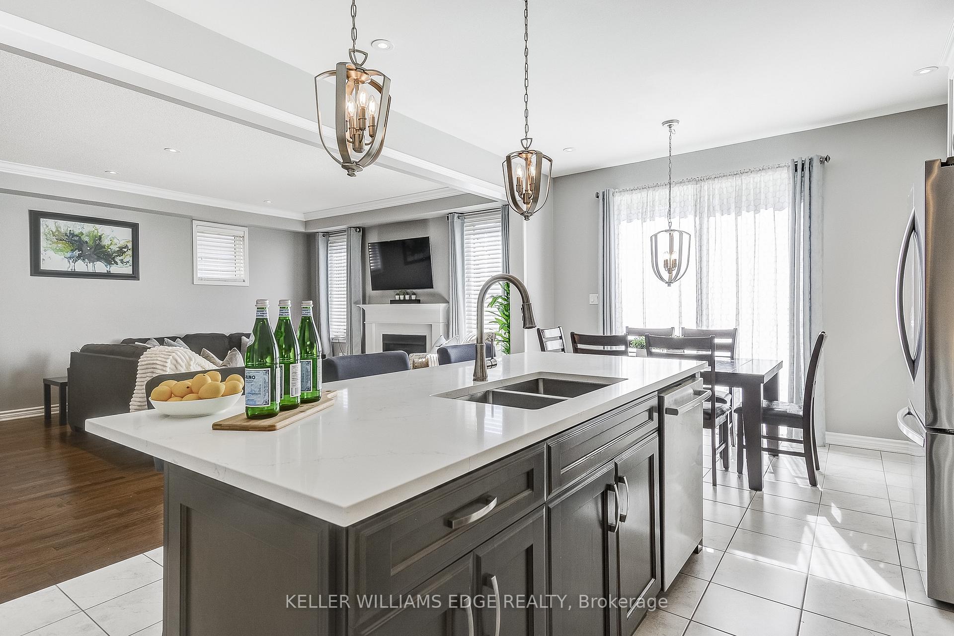 Photo 15 of 280 Fellowes Crescent, Hamilton, Waterdown — HOMEH