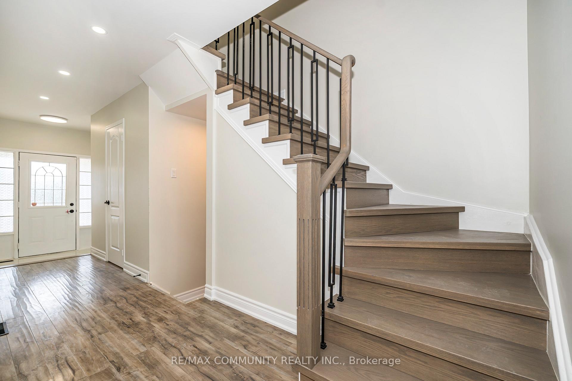 Photo 9 of 10 Tanasi Road, Brampton, Credit Valley — HOMEH