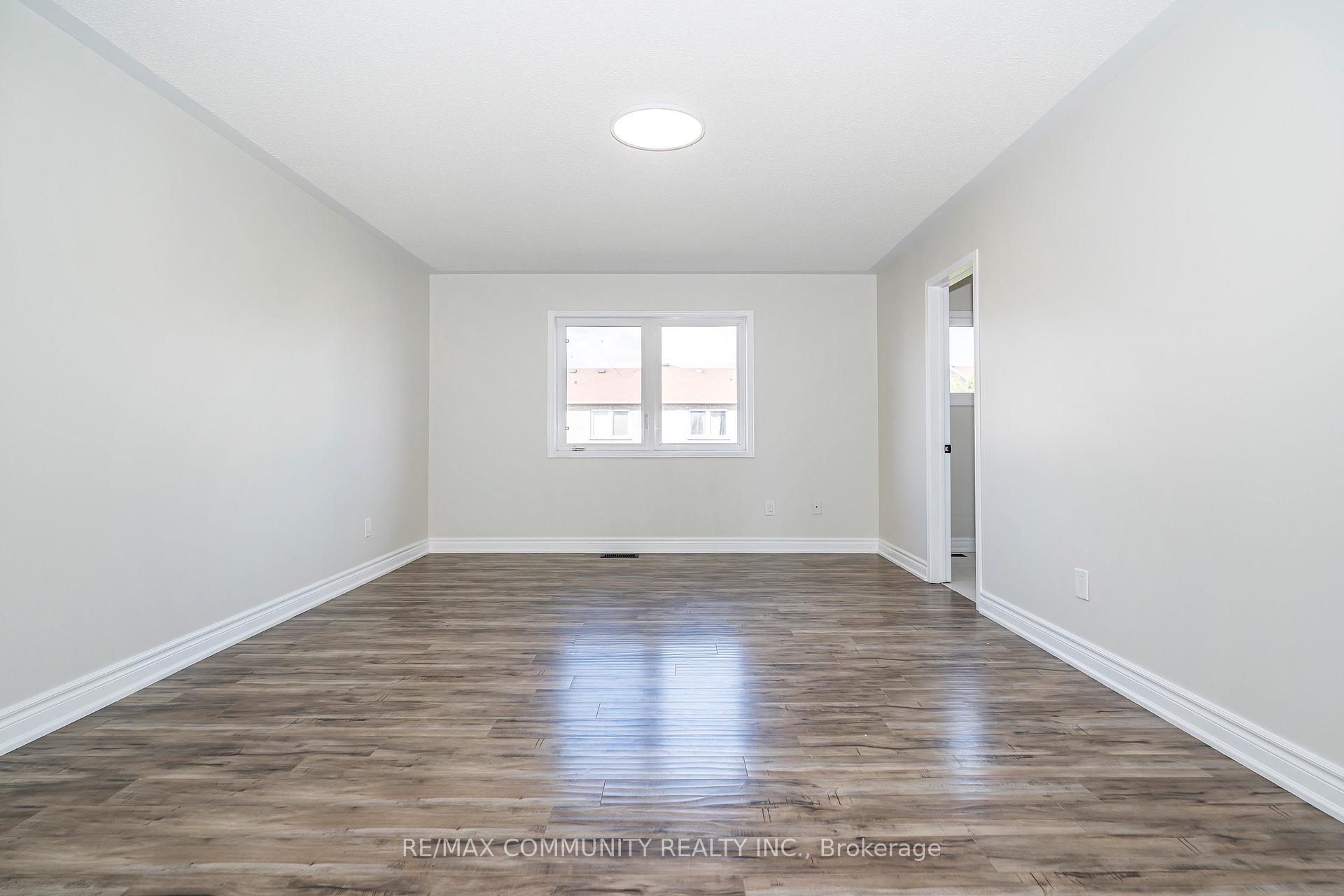 Photo 18 of 10 Tanasi Road, Brampton, Credit Valley — HOMEH