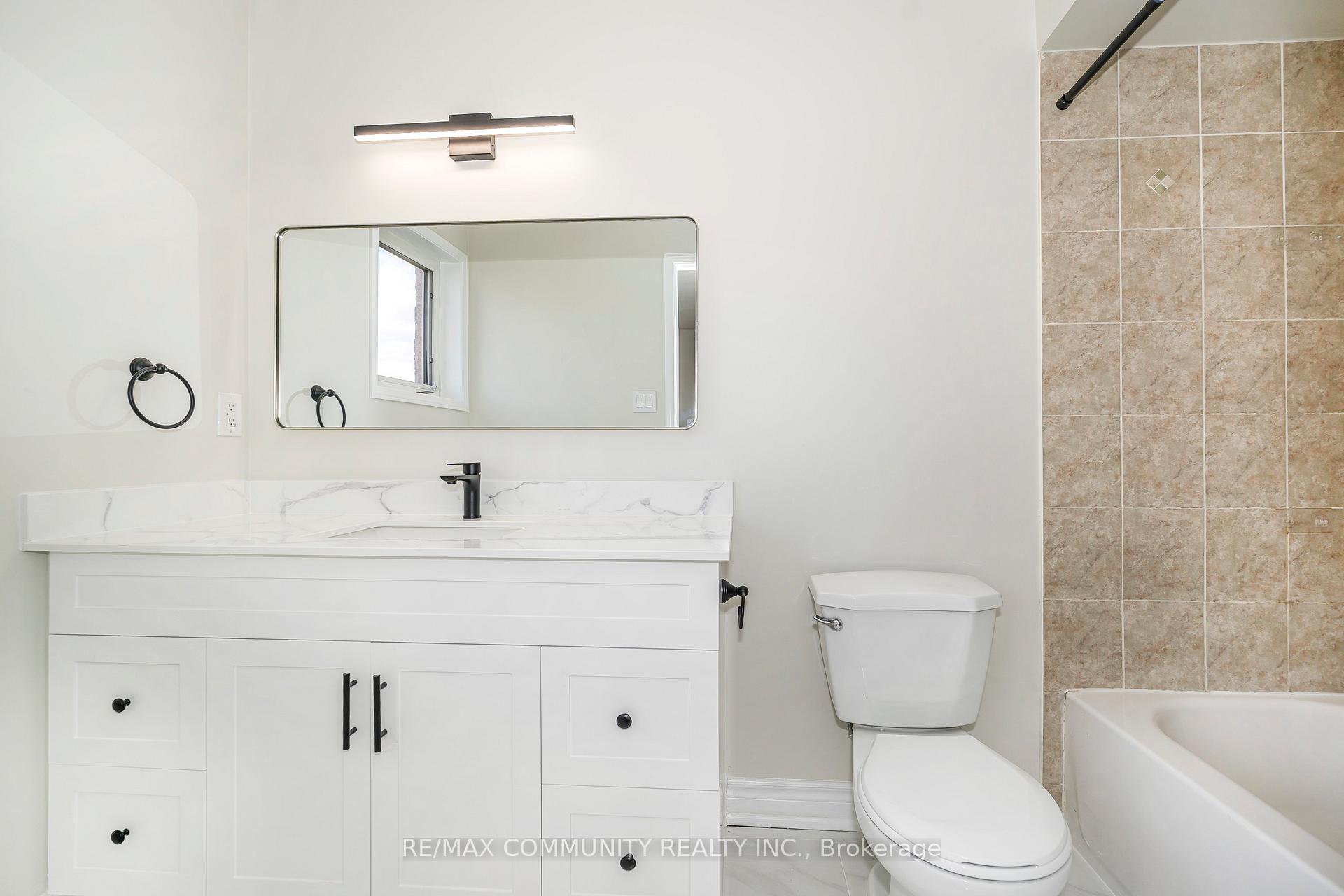 Photo 21 of 10 Tanasi Road, Brampton, Credit Valley — HOMEH