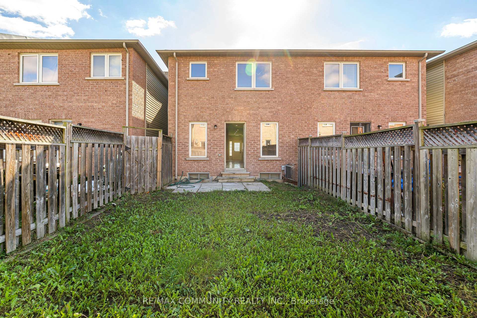 Photo 31 of 10 Tanasi Road, Brampton, Credit Valley — HOMEH