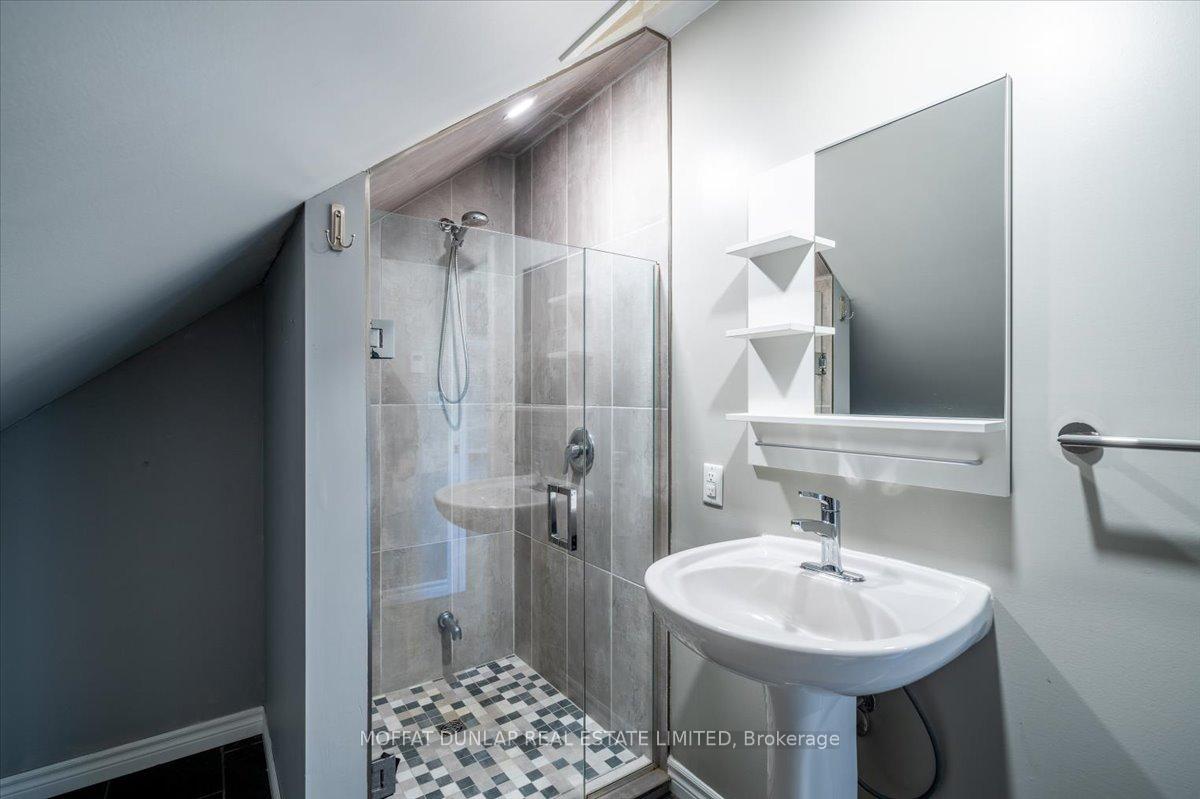 Photo 10 of 5626-5750 3rd Line, New Tecumseth, Tottenham — HOMEH