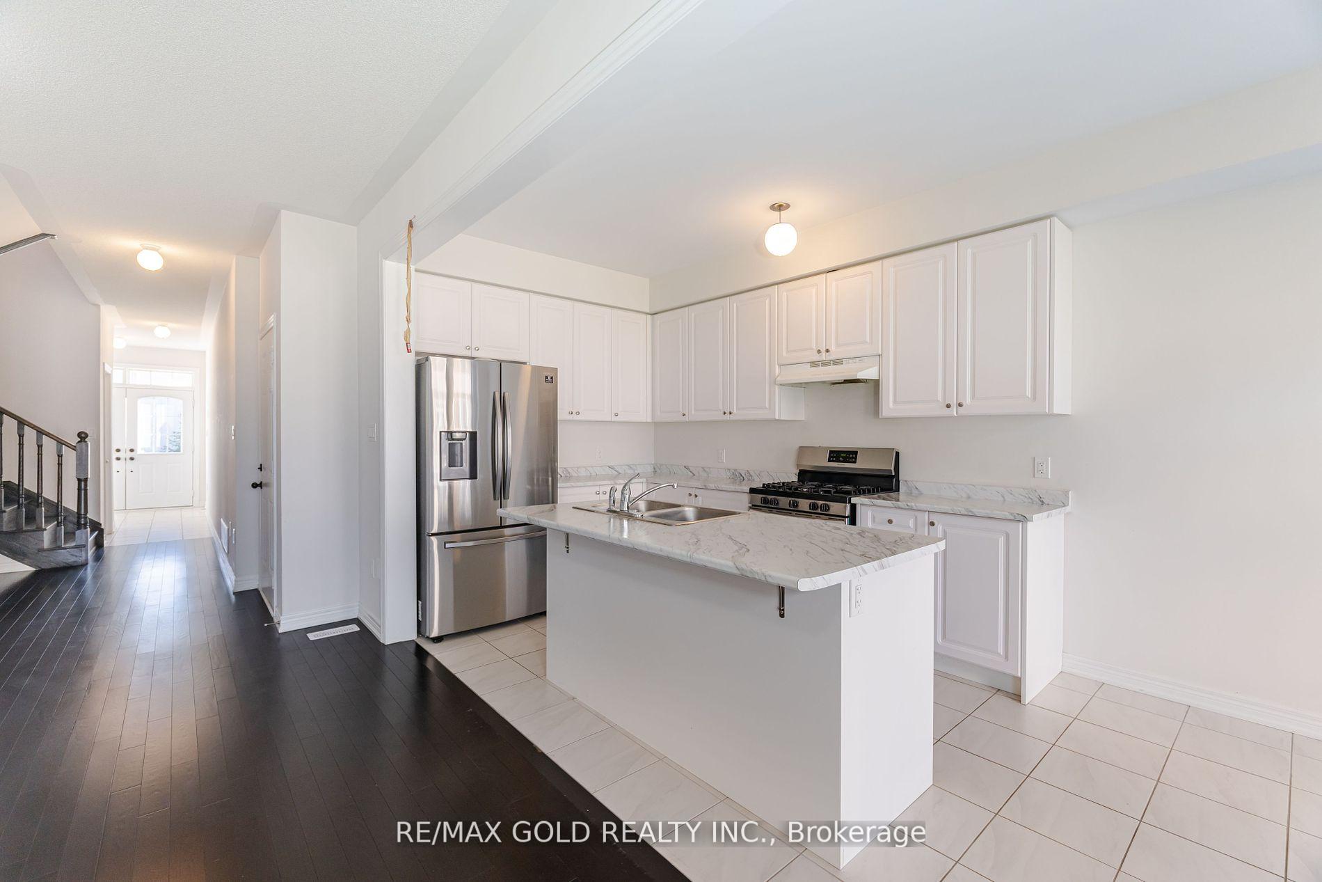 Photo 6 of 711 Potawatomi Crescent, Shelburne — HOMEH