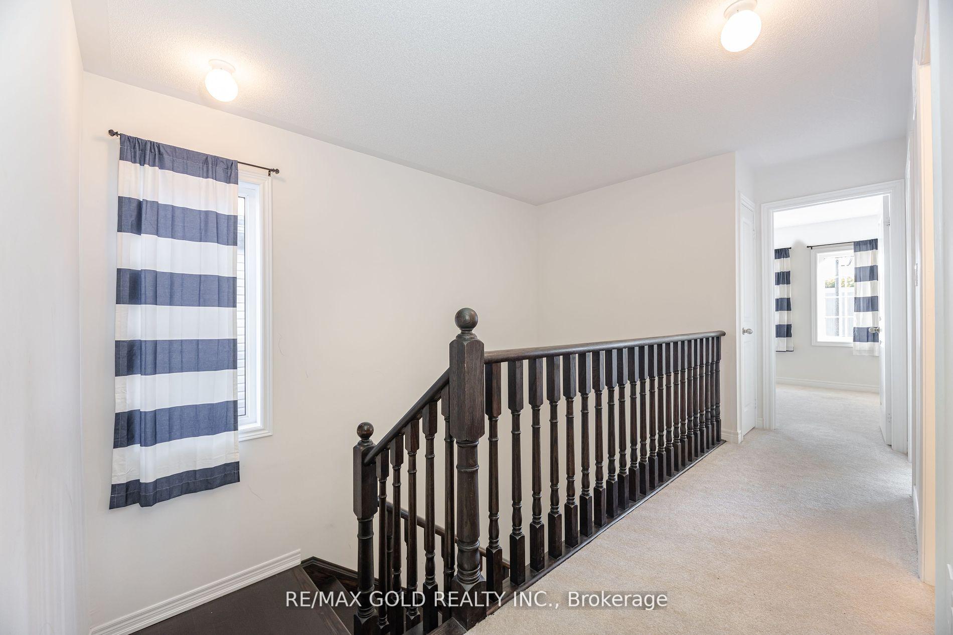 Photo 11 of 711 Potawatomi Crescent, Shelburne — HOMEH