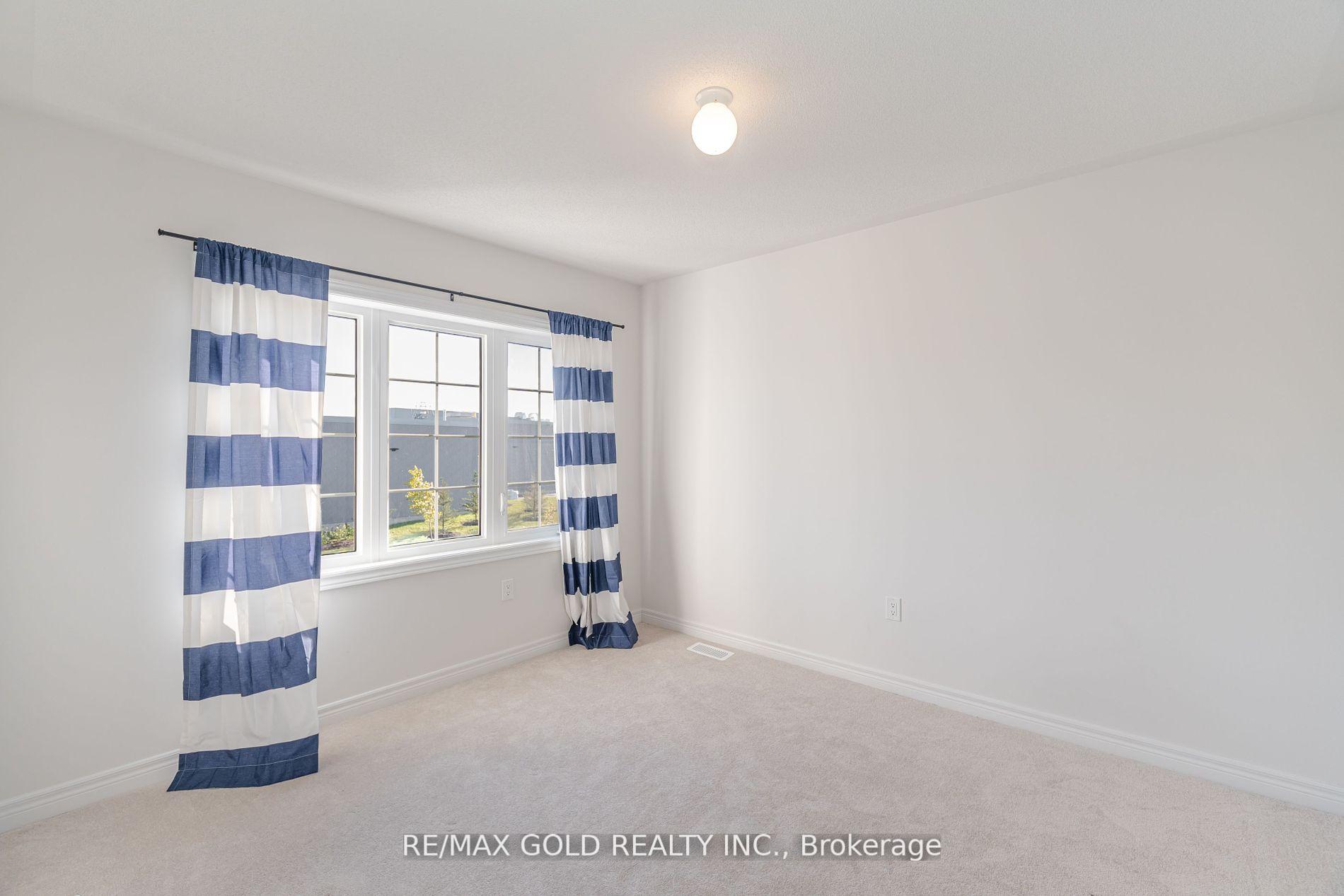 Photo 17 of 711 Potawatomi Crescent, Shelburne — HOMEH