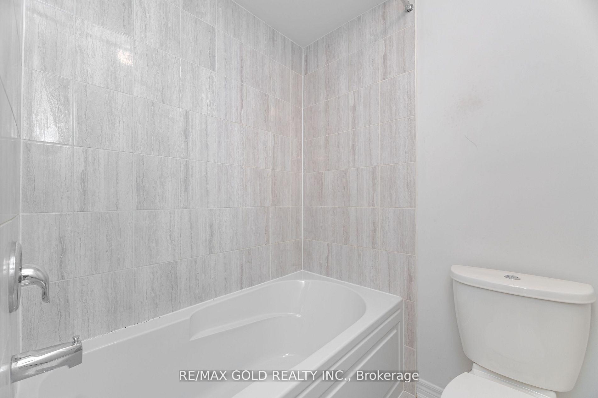 Photo 19 of 711 Potawatomi Crescent, Shelburne — HOMEH
