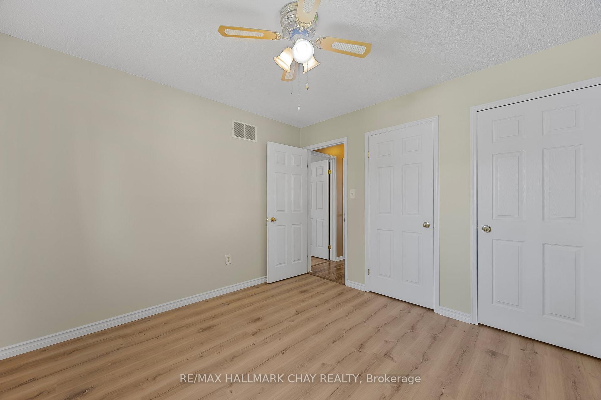 Photo 30 of 16 Butternut Drive, Barrie, Holly — HOMEH