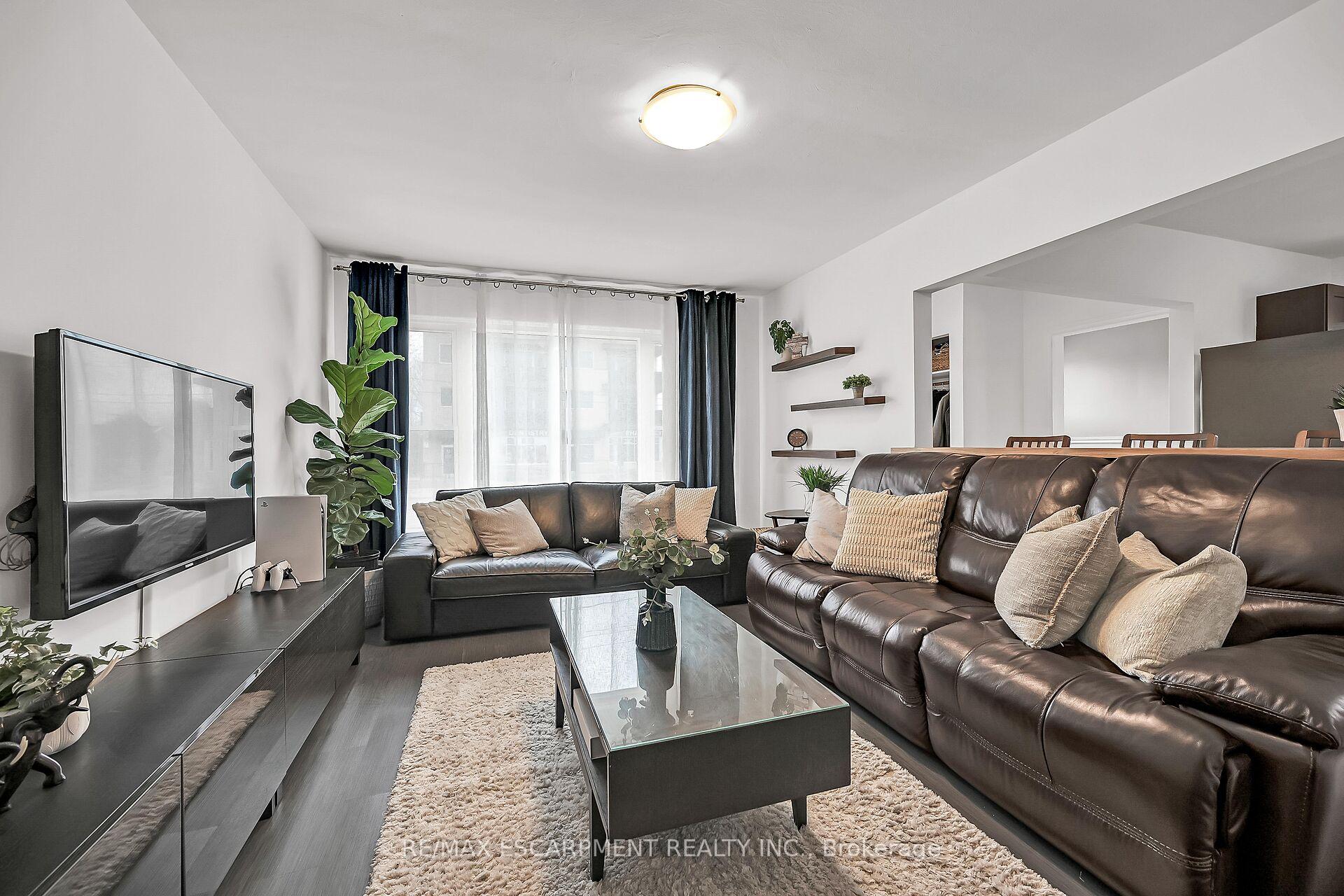Photo 10 of 787 Upper Ottawa Street, Hamilton, Hampton Heights — HOMEH