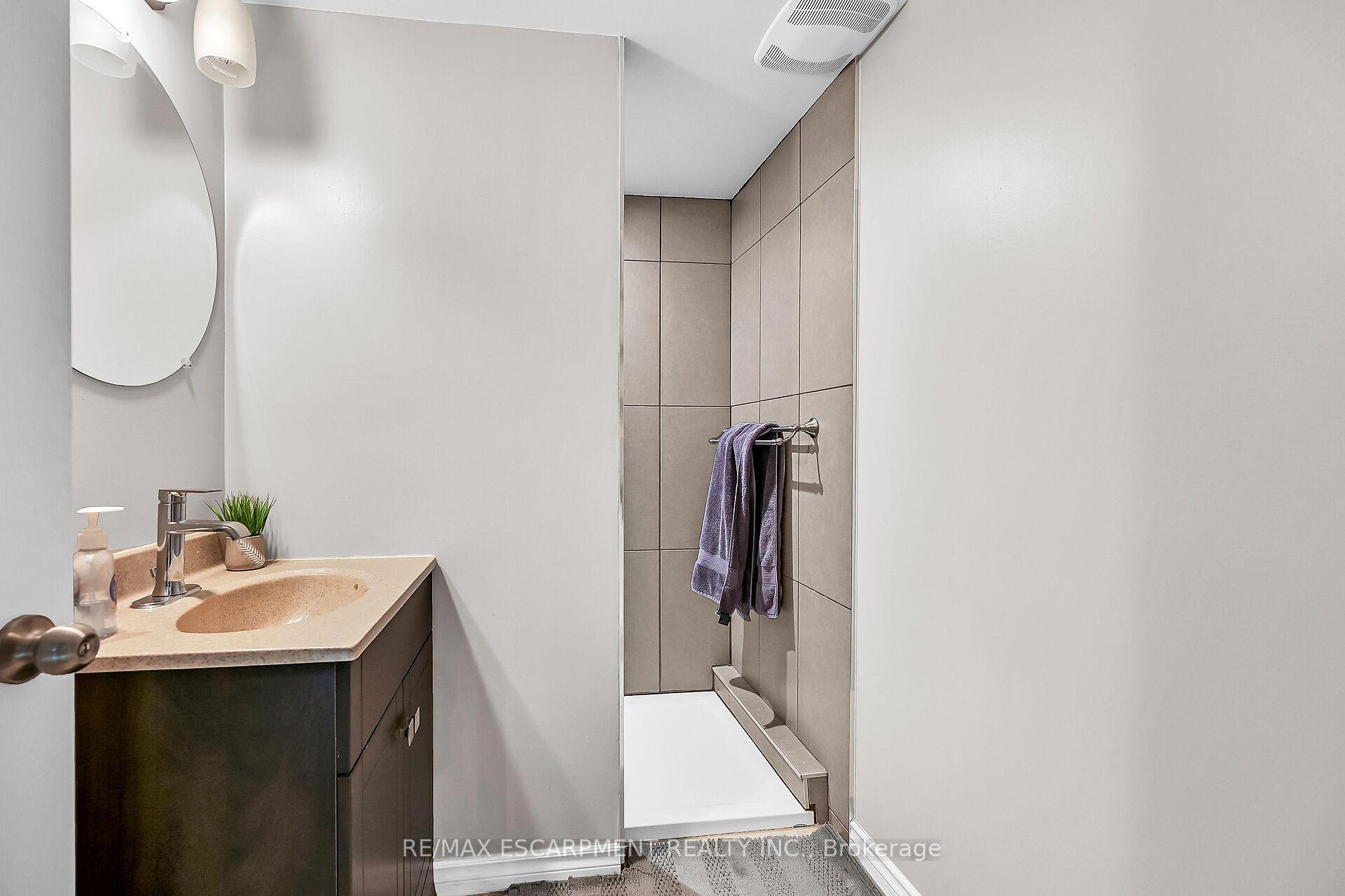 Photo 31 of 787 Upper Ottawa Street, Hamilton, Hampton Heights — HOMEH