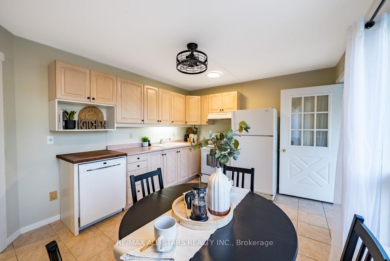 Photo 4 of 57 Carnegie Street, Scugog, Port Perry — HOMEH