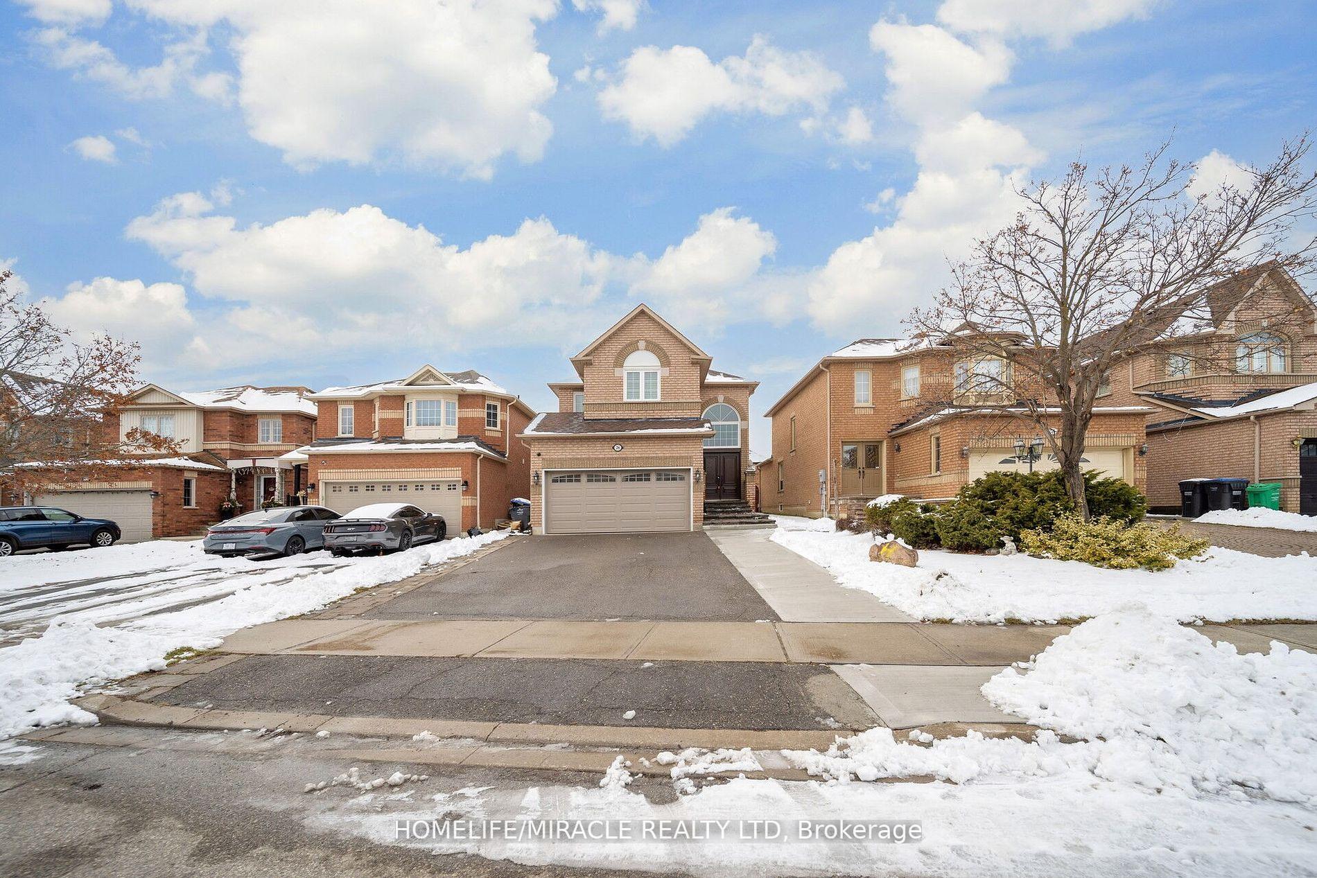Photo 1 of 26 National Crescent, Brampton, Snelgrove — HOMEH