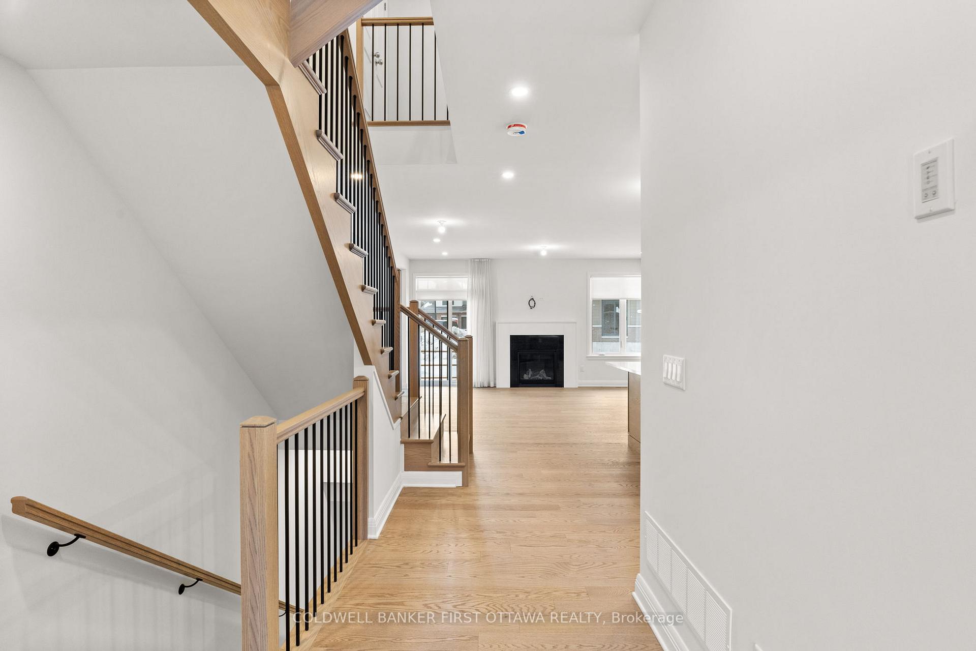 Photo 2 of 25 Utman Crescent, Carleton Place — HOMEH