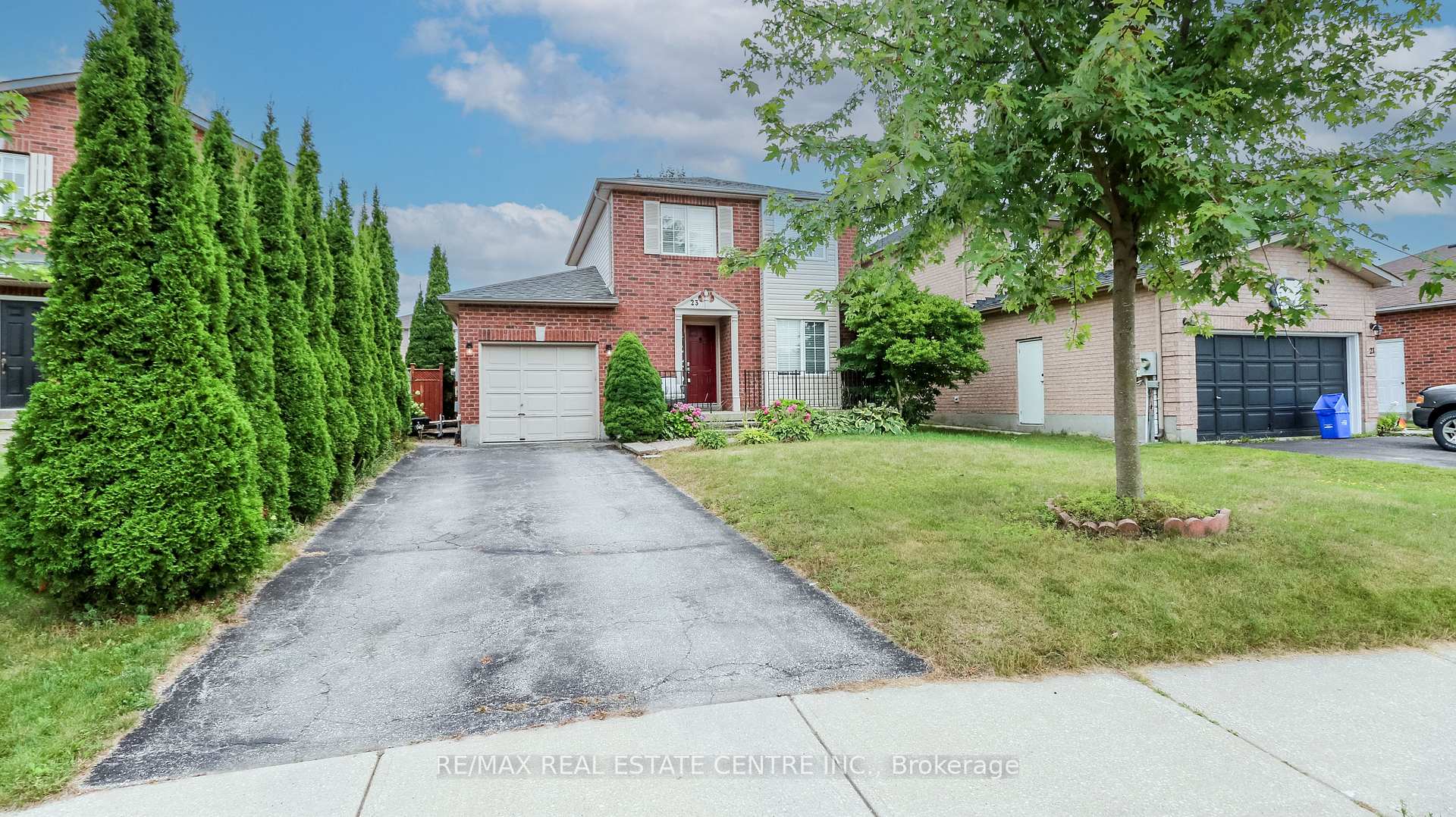 Photo 1 of 23 Wice Road, Barrie, Holly — HOMEH