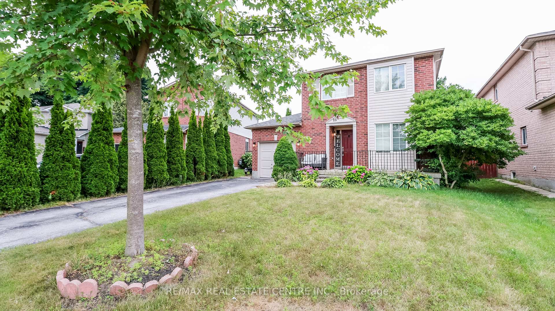 Photo 4 of 23 Wice Road, Barrie, Holly — HOMEH