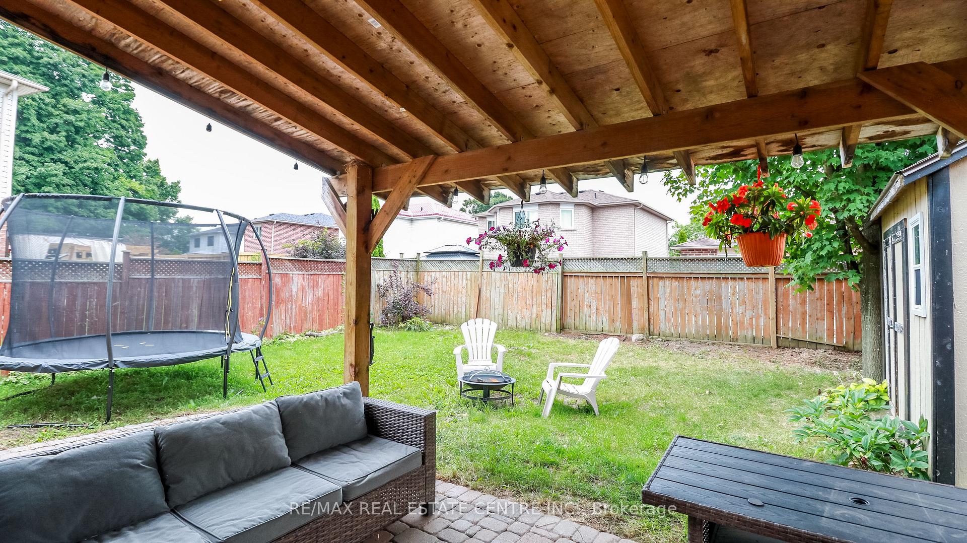 Photo 38 of 23 Wice Road, Barrie, Holly — HOMEH