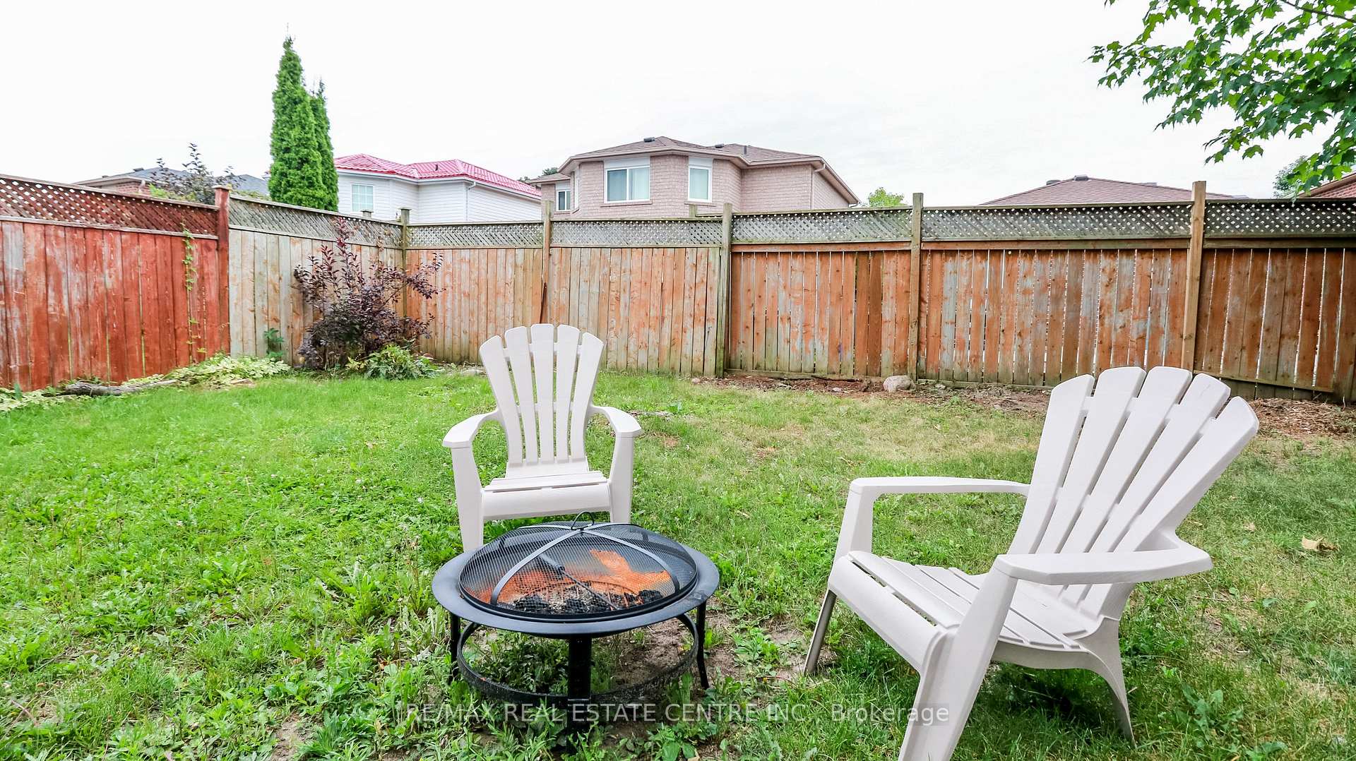 Photo 32 of 23 Wice Road, Barrie, Holly — HOMEH